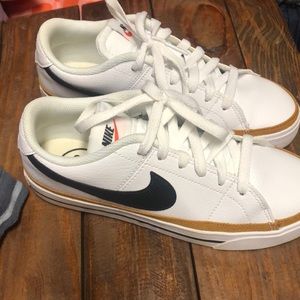Nike 7 1/2 Like New